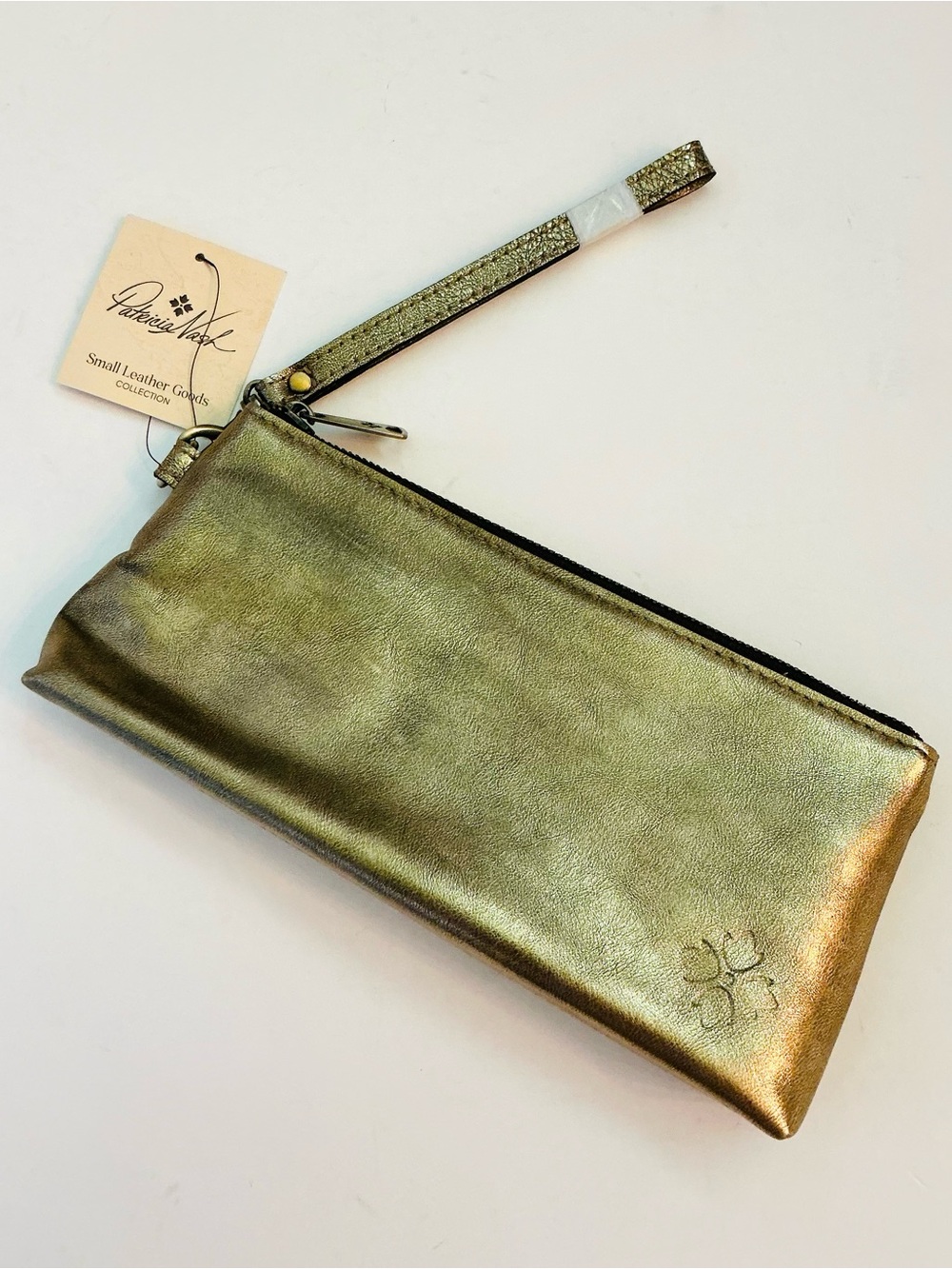 PATRICIA NASH Vintage Distressed Metallic Vetralla Wristlet in Antique Gold, NWT